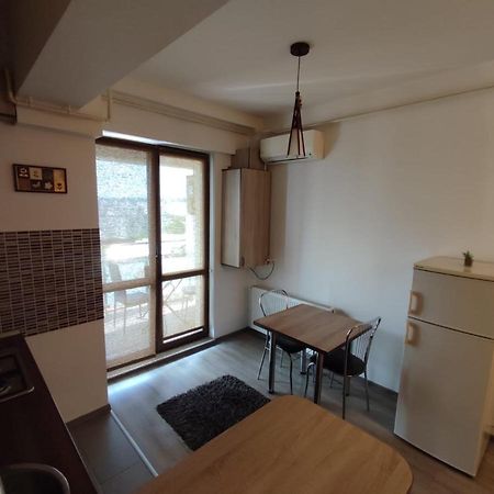 Center Flat Palas ยาช ภายนอก รูปภาพ